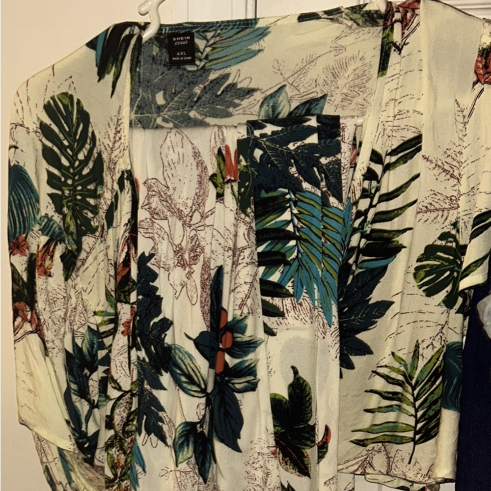 Plus size clothing for sale from designers such as Torrid, Shein. Stylish wear!!